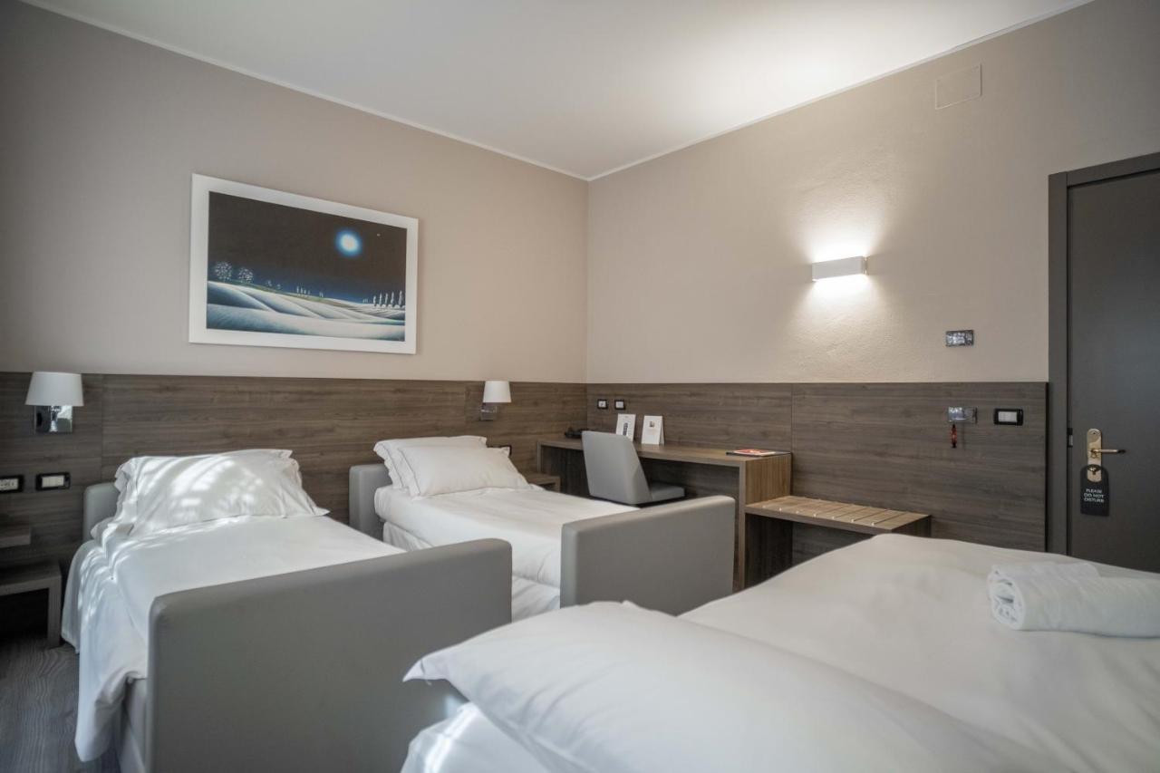 Hotel Guerro Castelvetro di Modena Exteriör bild